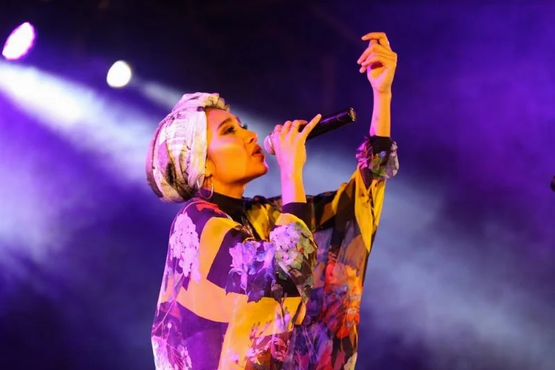 Poster Intim Dan Santai Bersama Yuna Di Bandung