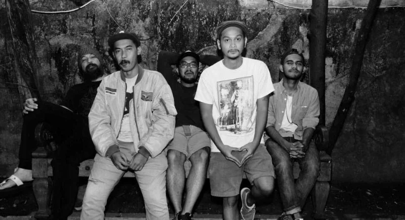 Poster 2 Negara bersatu membawa kultur dalam Dub Of Two Cities Tour #1: Malaysia & Thailand
