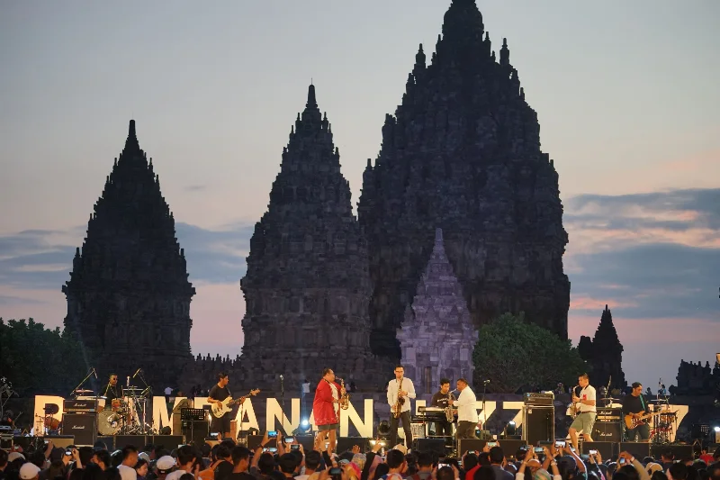 Poster About - Prambanan Jazz