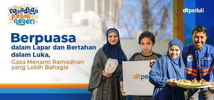 Poster Berpuasa dalam Lapar dan Bertahan dalam Luka, Gaza Menanti Ramadhan yang Lebih Bahagia