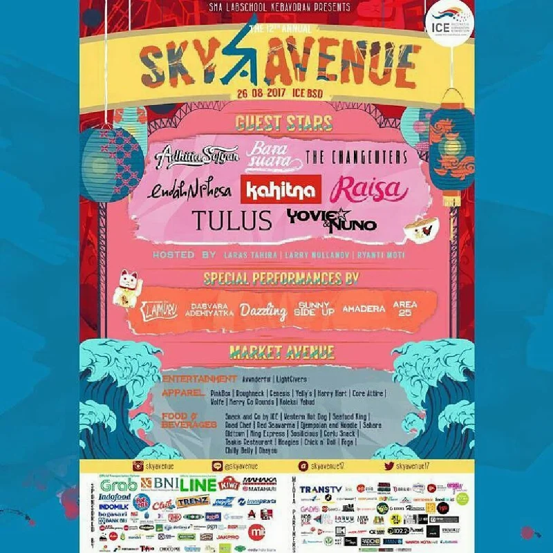 Poster SMA LABSCHOOL KEBAYORAN - SKYAVENUE